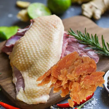 PRZYSMAKI DLA PSA SUSZONE PIERSI Z KURCZAKA 500G HILTON DRY CHICKEN JERKY