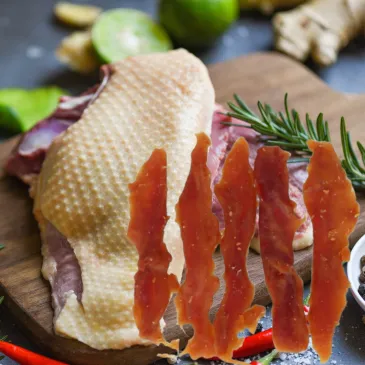 PRZYSMAKI DLA PSA PIERSI Z KACZKI 500G SMAKOŁYKI HILTON SOFT DUCK JERKY